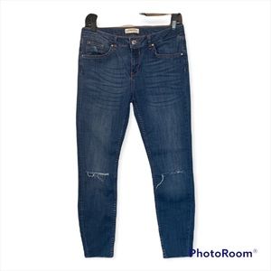 Zara Woman Premium Denim MidRise Skinny Jeans